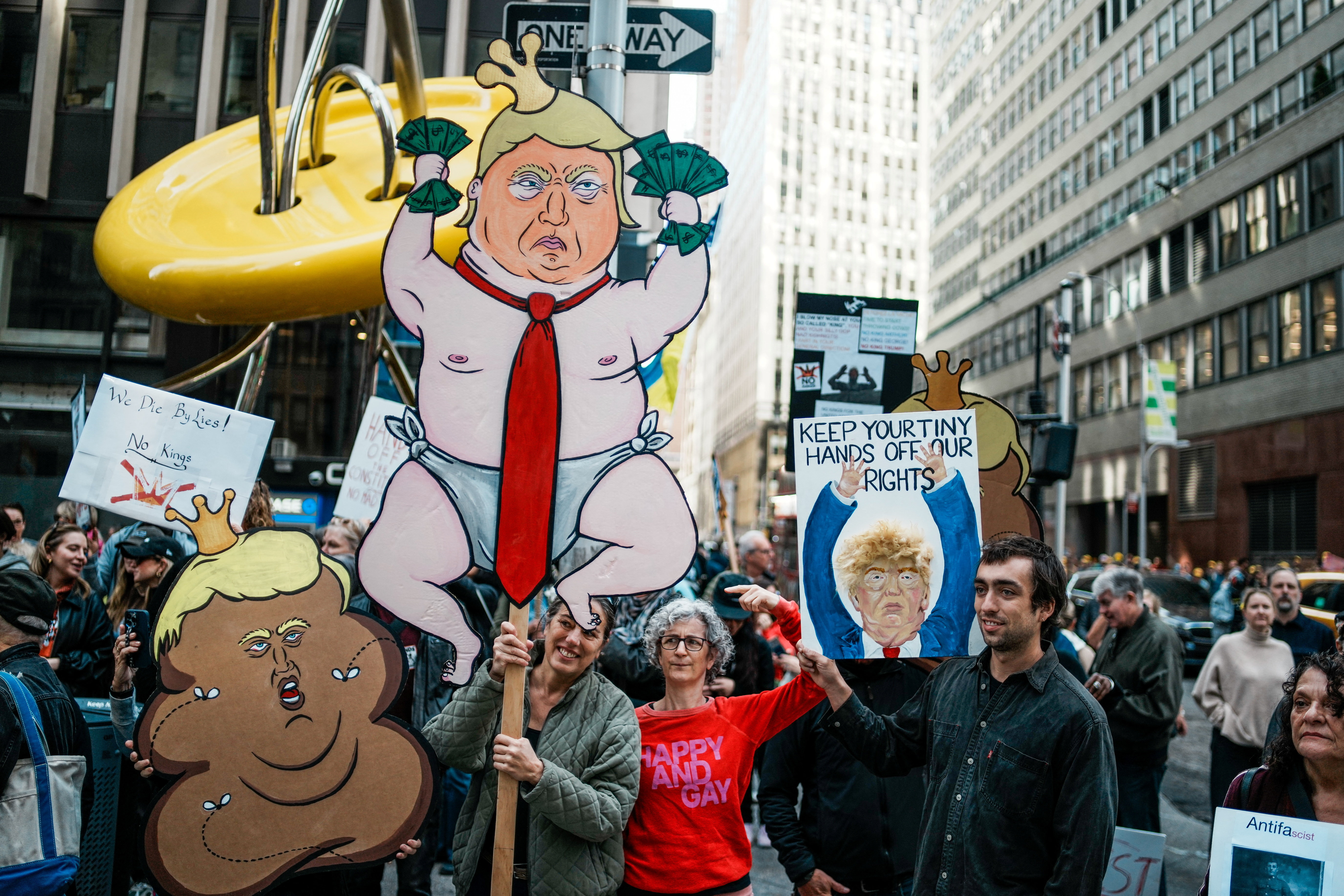 «No Kings»: Μαζικές διαδηλώσεις σε 2.600 πόλεις των ΗΠΑ κατά του Τραμπ-19