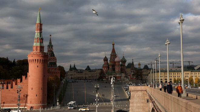 πώς-θα-αξιοποιήσει-η-δύση-τα-παγωμένα-ρ-563883295
