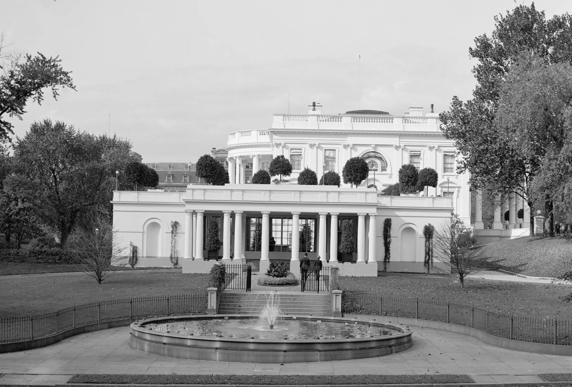 Ανατολική Πτέρυγα: Εικόνες νοσταλγίας από ένα κτίριο που δεν υπάρχει πια-10