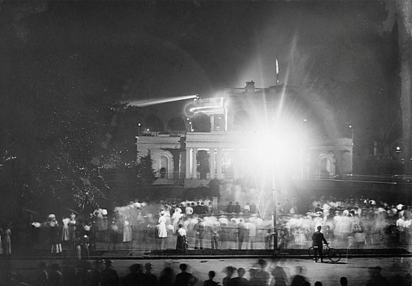 Ανατολική Πτέρυγα: Εικόνες νοσταλγίας από ένα κτίριο που δεν υπάρχει πια-17