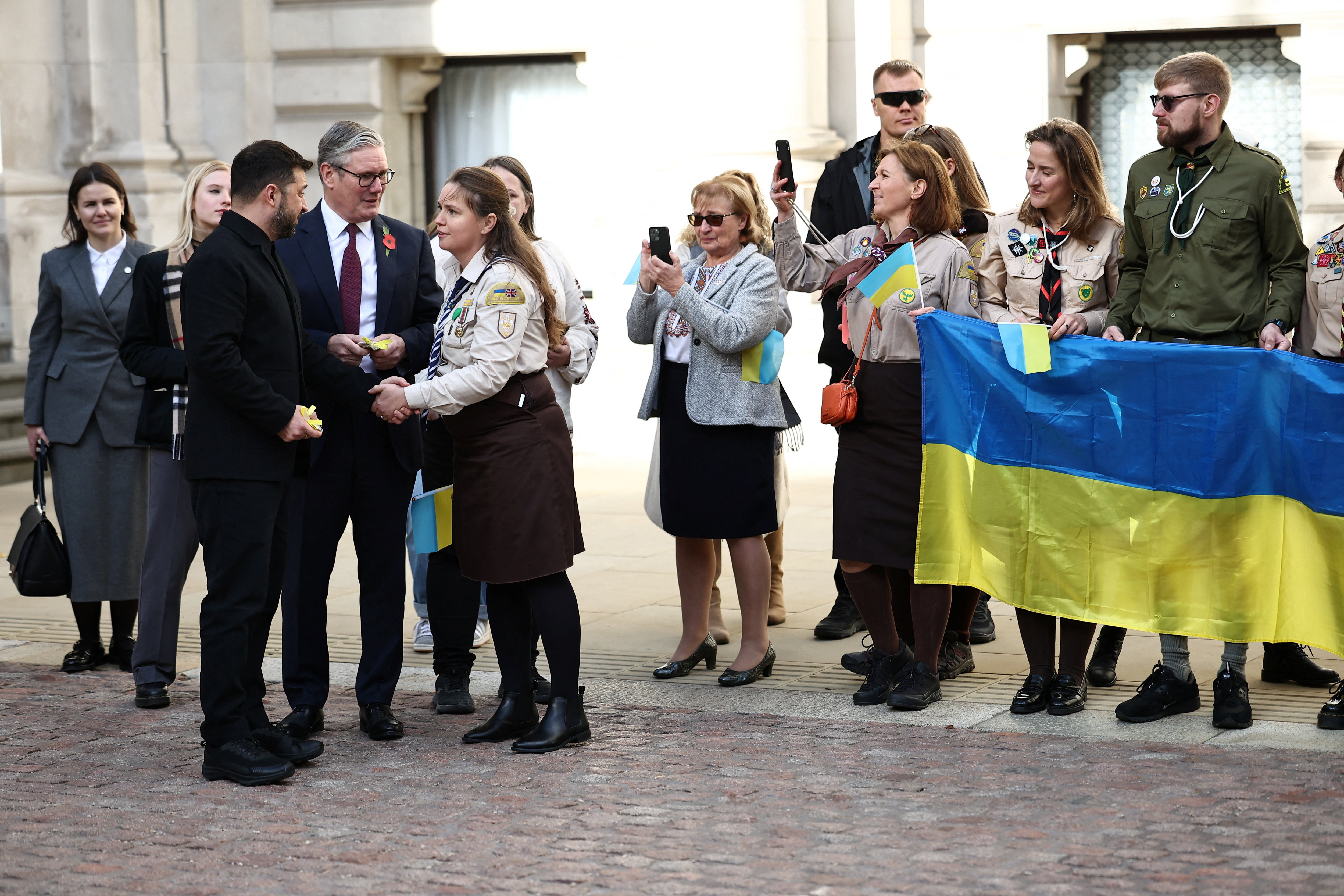 «Συμμαχία των Προθύμων»: Να «ολοκληρωθεί η δουλειά» με τα παγωμένα ρωσικά περιουσιακά στοιχεία-2