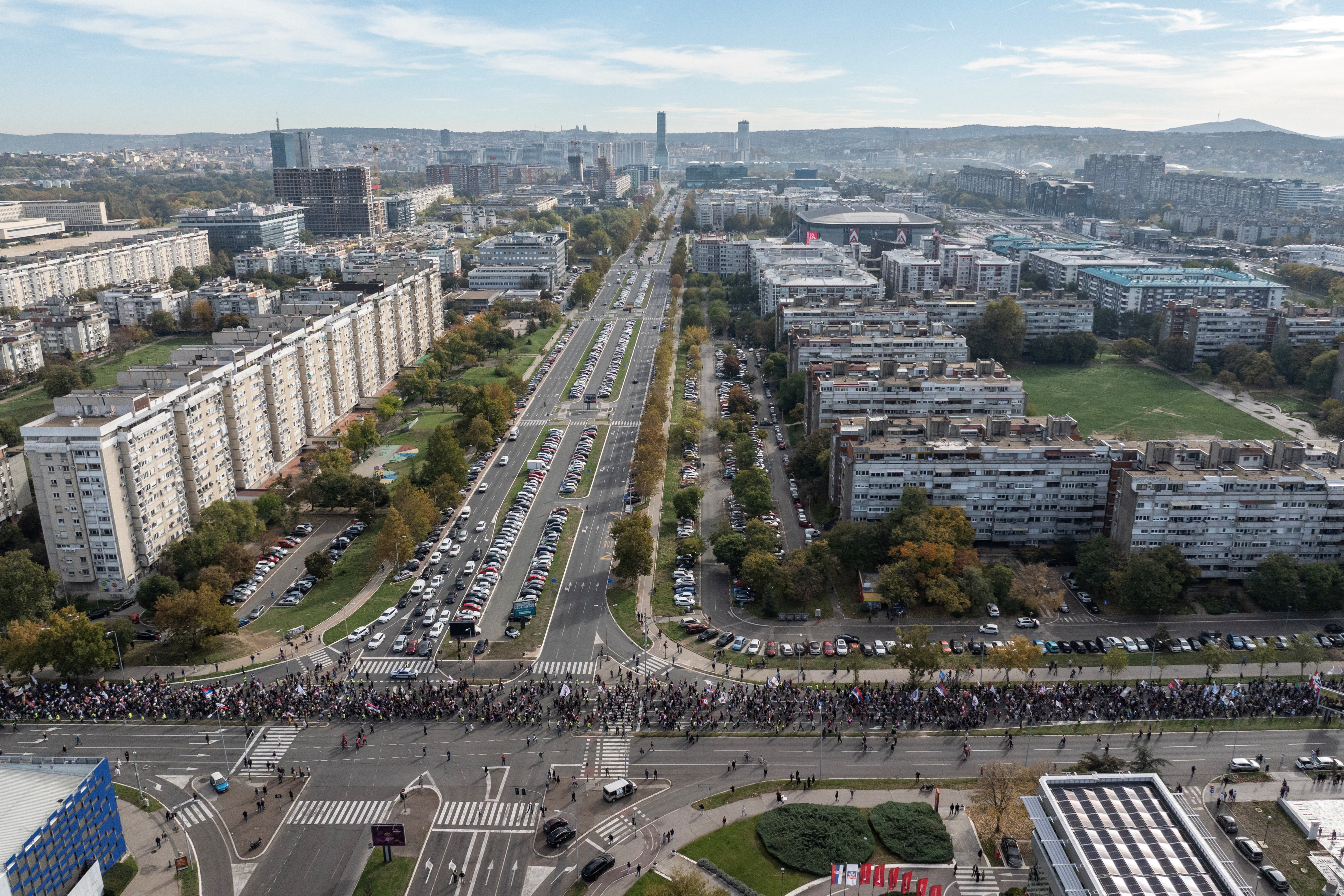 Σερβία: Χιλιάδες στους δρόμους για τον έναν χρόνο από την τραγωδία στο Νόβι Σαντ-2