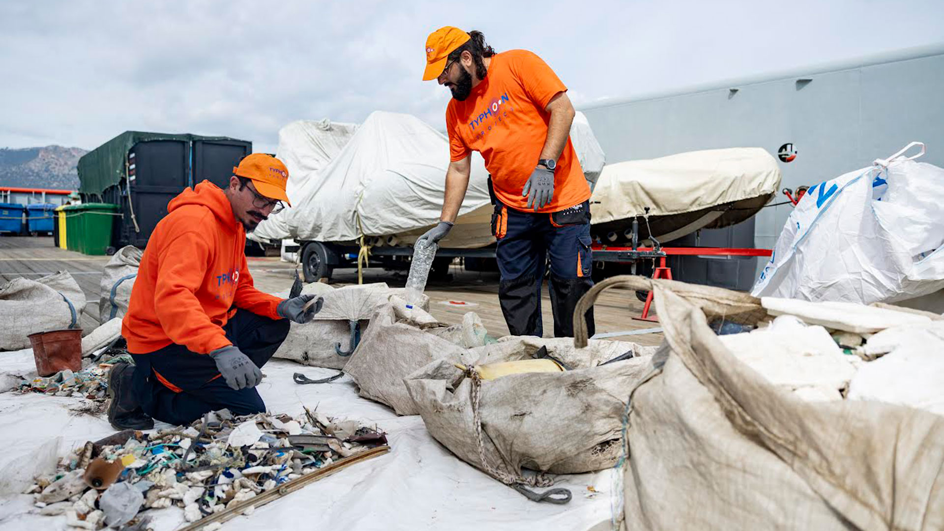 «Κάθε μέρα ζούμε και μια νέα περιπέτεια»-2