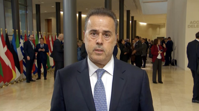 στ-παπασταύρου-η-να-ευρώπη-επιβαρύνε-563877334