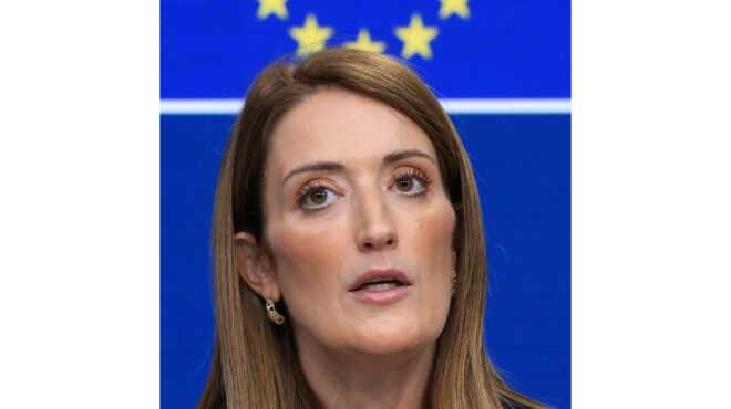 ρομπέρτα-μέτσολα-στην-κ-αλλο-το-νατο-563888131