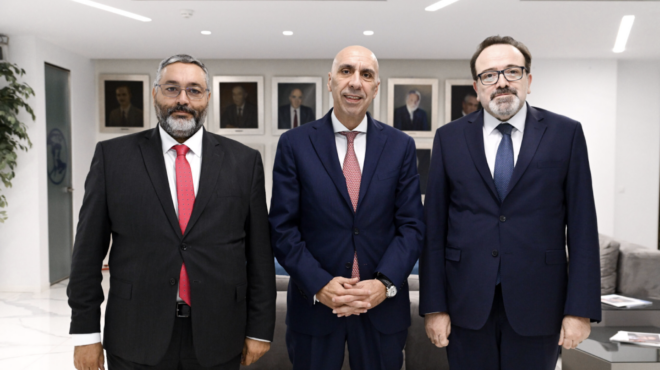 πρόεδρος-εβεα-η-ανασυγκρότηση-στη-συρ-563859877