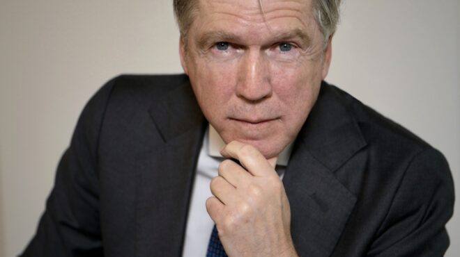 πυλώνας-σιγουριάς-η-ασφάλιση-σε-κρίσι-563870527