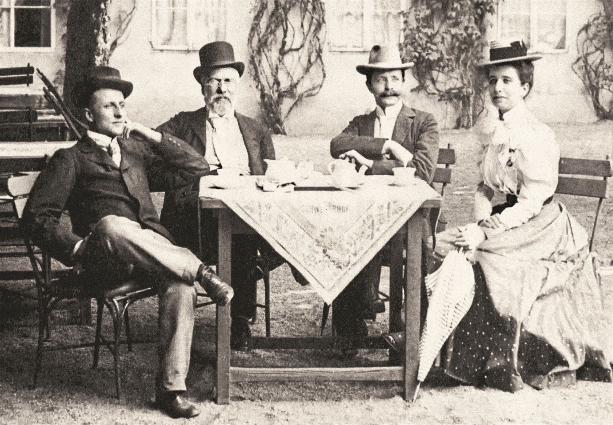 Γεώργιος Στρέιτ: Ο καθηγητής – σύμβουλος του Παλατιού και ο Διχασμός-7