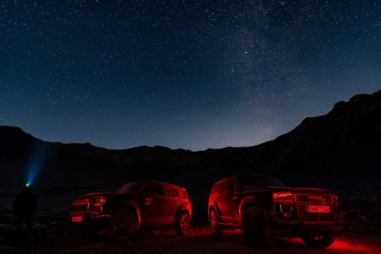 Οδοιπορικό στον Όλυμπο με τα Defender 110 και Toyota Land Cruiser 250-15