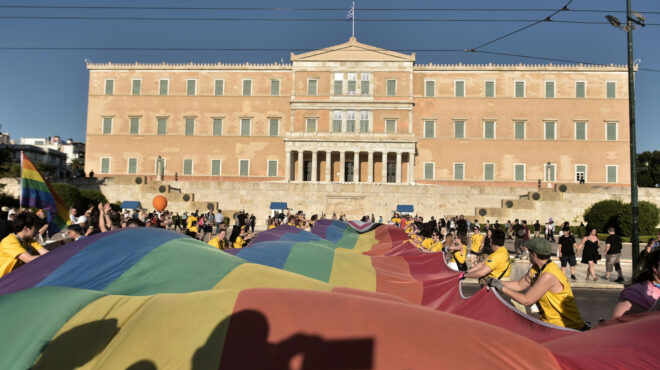 κομισιόν-φρένο-στην-ψευδή-ιδέα-ότι-τ-563856307