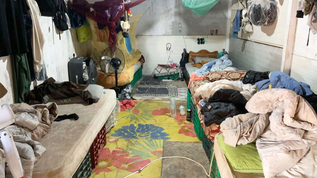 από-το-νεπάλ-στα-κάτεργα-με-τα-κουμάντ-563863117