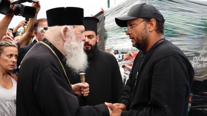 ο-αρχιεπίσκοπος-ιερώνυμος-επισκέφθη-563851765