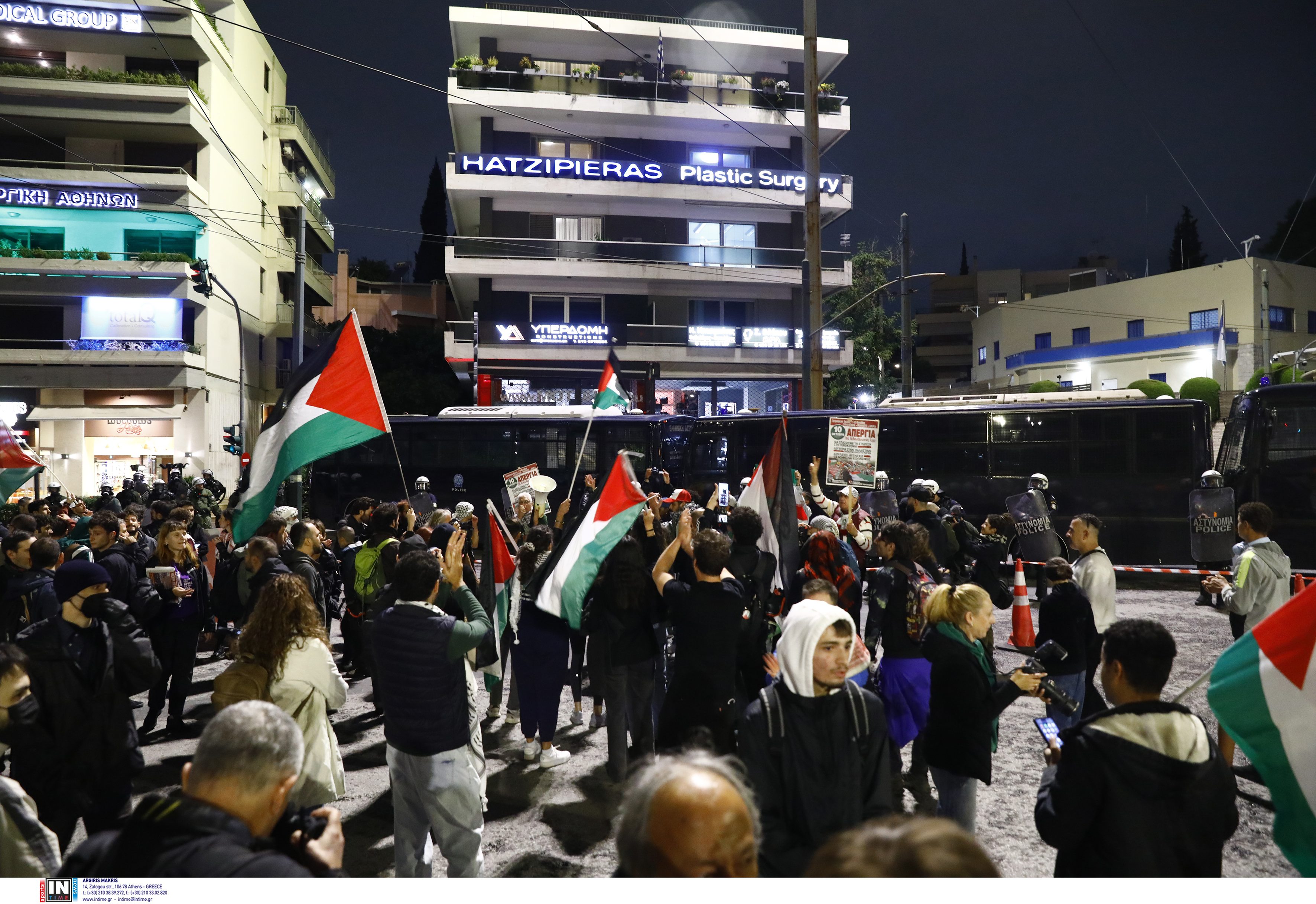 Επεισόδια έξω από την πρεσβεία του Ισραήλ στην Αθήνα [εικόνες]-5