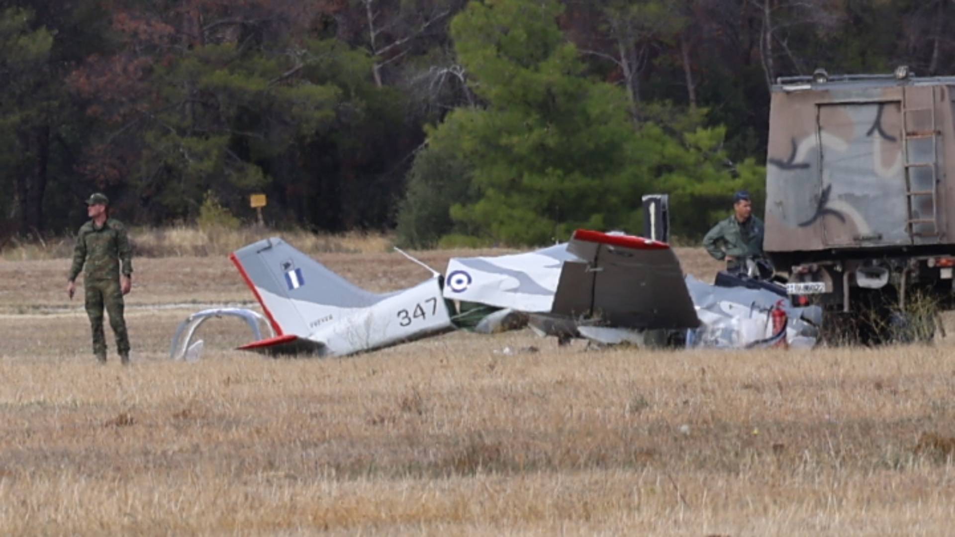 Τατόι: Πτώση εκπαιδευτικού αεροσκάφους – Δύο τραυματίες-1