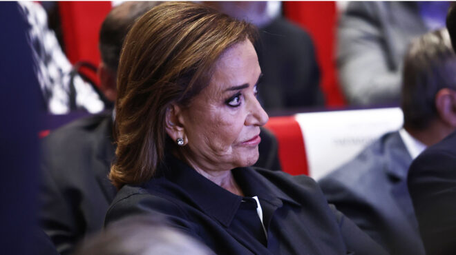 θεωρείο-η-ντόρα-και-ο-σαμαράς-563880598