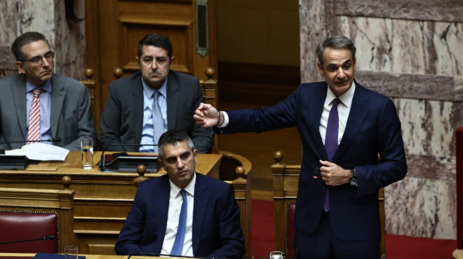 συγκέντρωση-διαμαρτυρίας-στο-σύνταγ-563879560