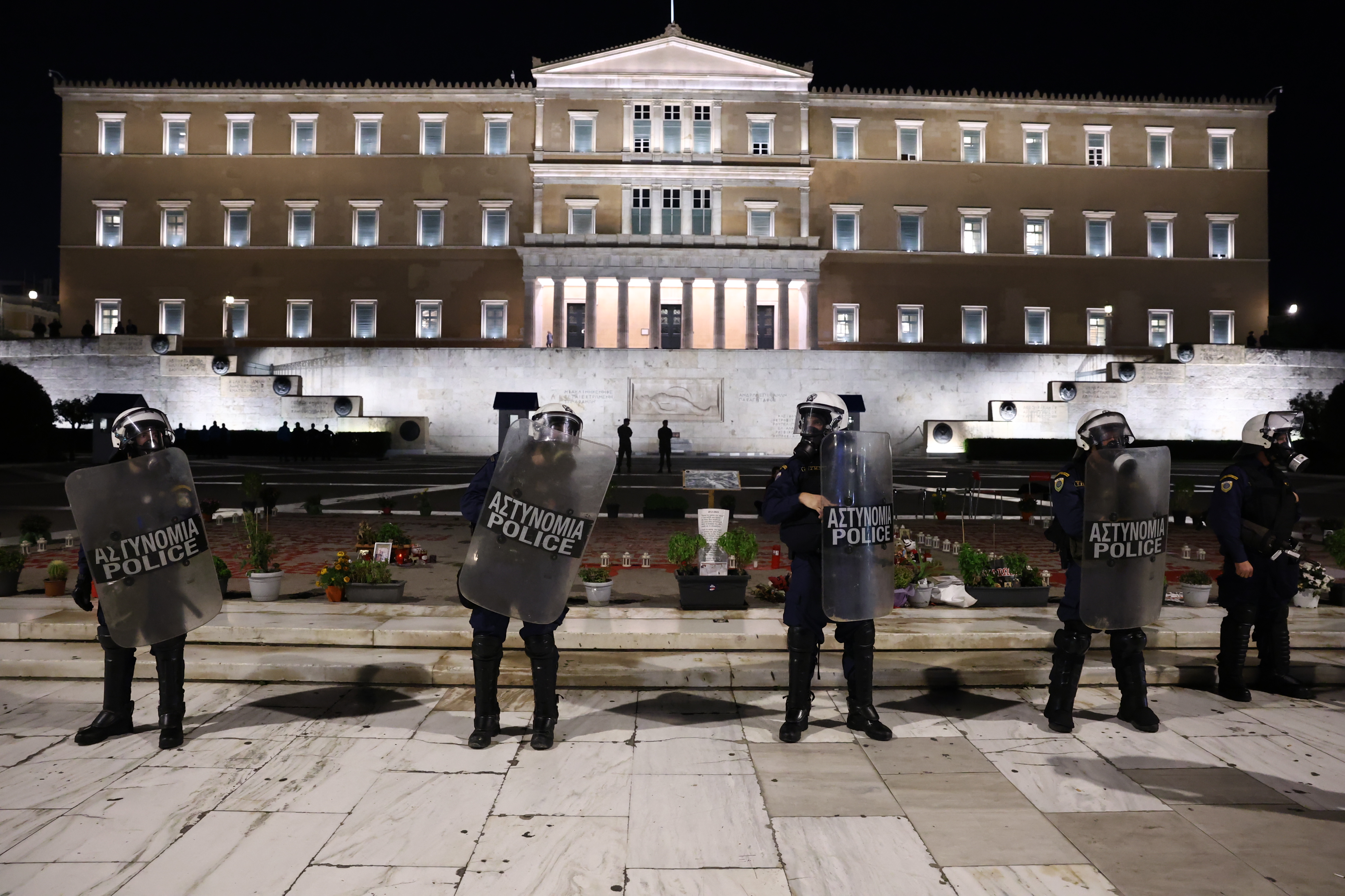 Φοιτητική πορεία στο κέντρο της Αθήνας – Εικόνες-3