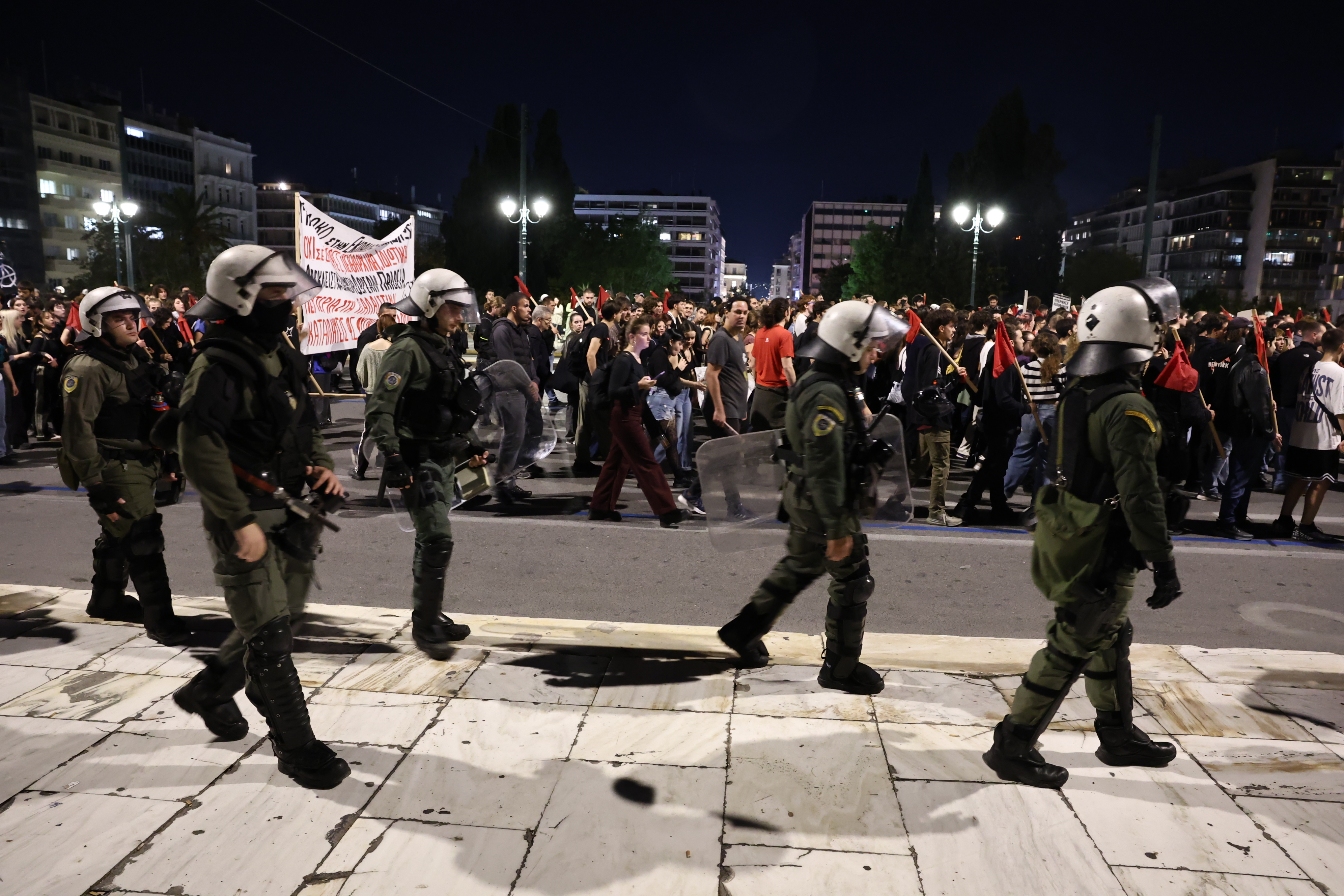 Φοιτητική πορεία στο κέντρο της Αθήνας – Εικόνες-2