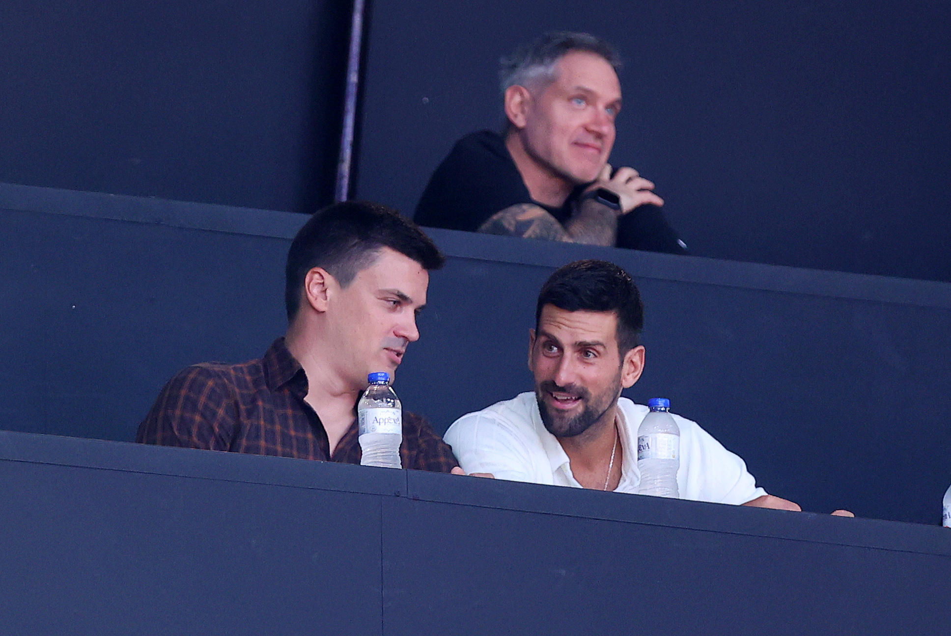 Ολυμπιακός – Μονακό: Στο ΣΕΦ ο Λάνθιμος και ο Τζόκοβιτς (εικόνες)-3