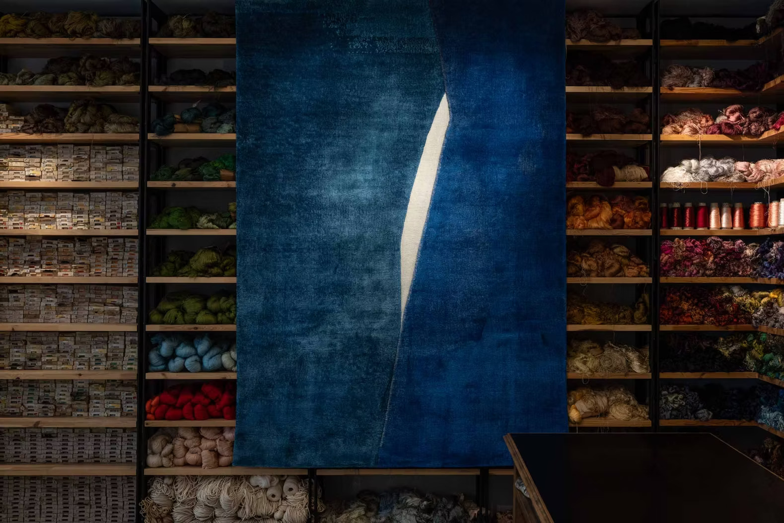 Μια μαγική έκθεση από τρεις Μικρασιάτισσες «νεράιδες» στο ΝΗ.ΜΑ.-3