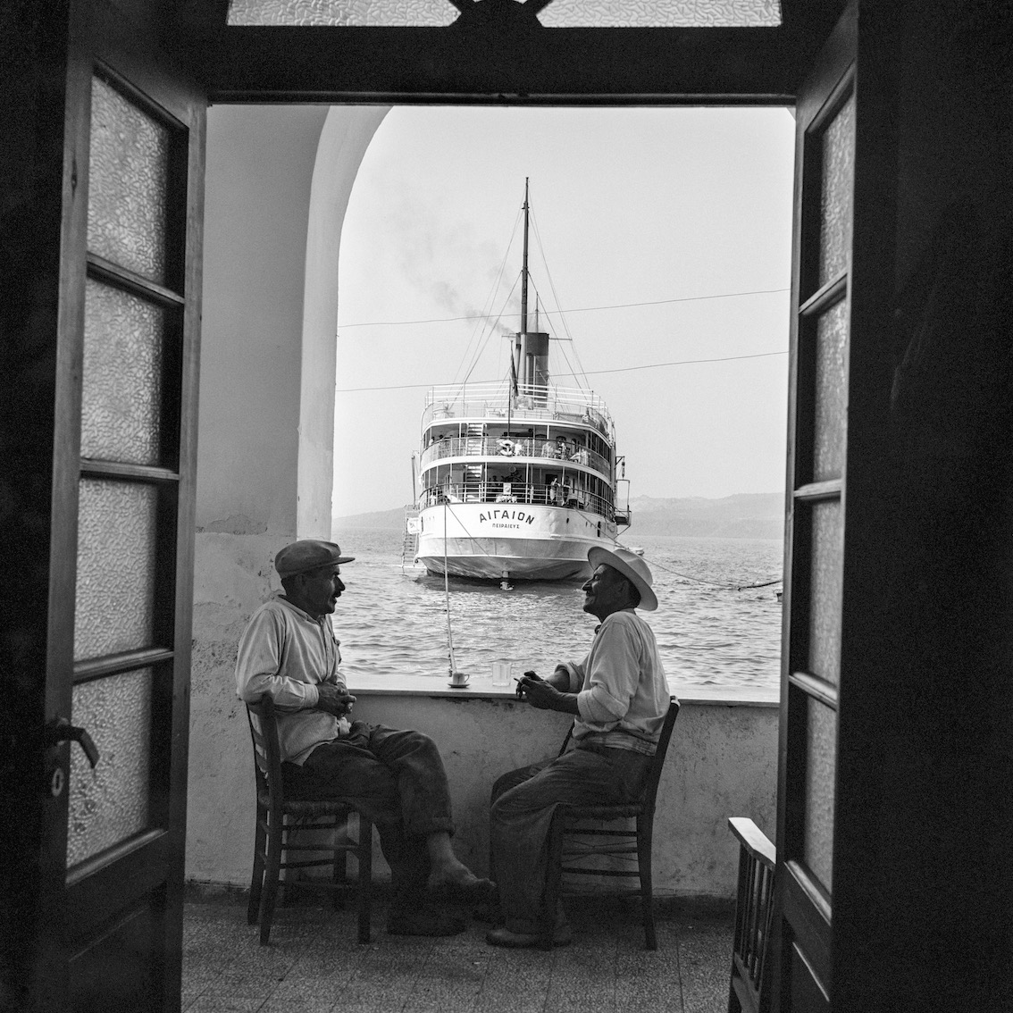 Οι φωτογραφίες του Ρόμπερτ Μακέιμπ φέρνουν το θέρος στο φθινοπωρινό Βερολίνο-2