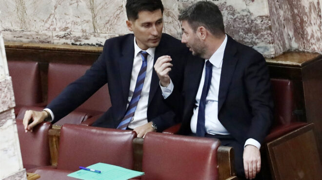 αντιμέτωποι-με-δύο-μαύρες-τρύπες-563850139