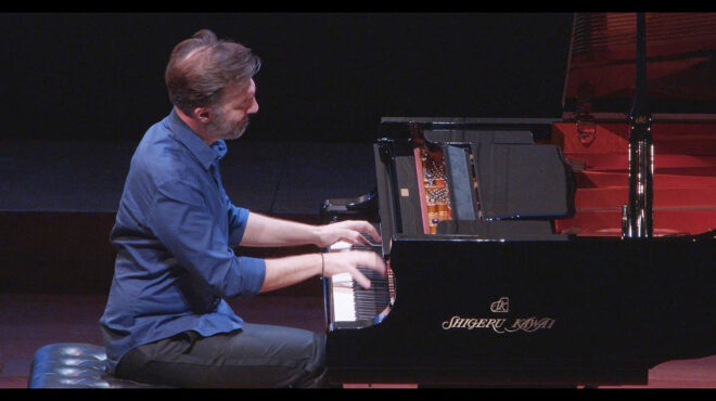 γράμμα-από-το-παρίσι-μαγικό-ρεσιτάλ-πι-563882935