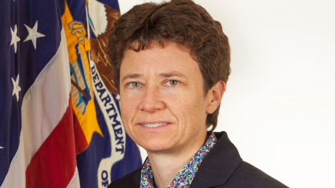 τζένιφερ-χαντ-στην-κ-το-ταλέντο-πηγα-563875597