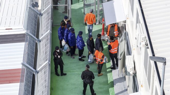 μεταναστευτικό-ποια-μέτρα-εξετάζουν-563866888