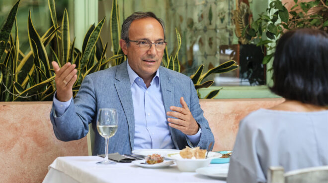 γιάννης-ιωαννίδης-από-την-πόλη-στη-δι-563862793