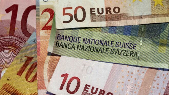 μια-ανάσα-από-το-υψηλό-10ετίας-το-ελβετι-563880439