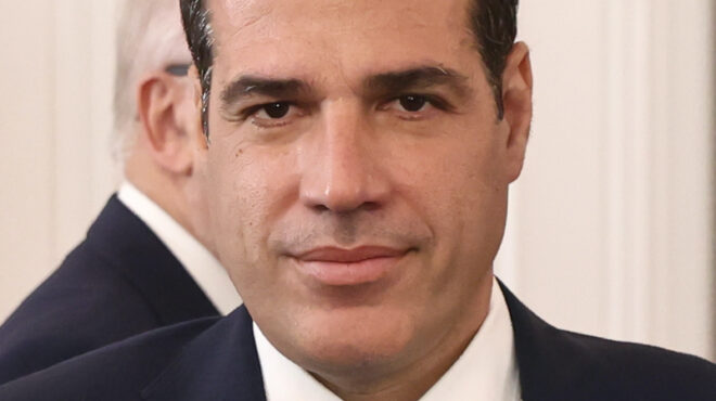 θάνος-πλεύρης-σκετς-563893069