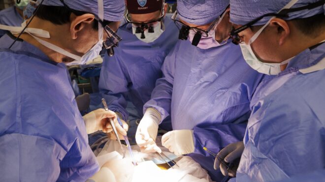 πώς-έγινε-η-πρώτη-μεταμόσχευση-ήπατος-563857474