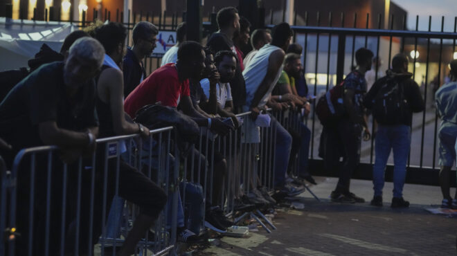 ολλανδία-θα-στέλνει-στην-ουγκάντα-μετ-563878924