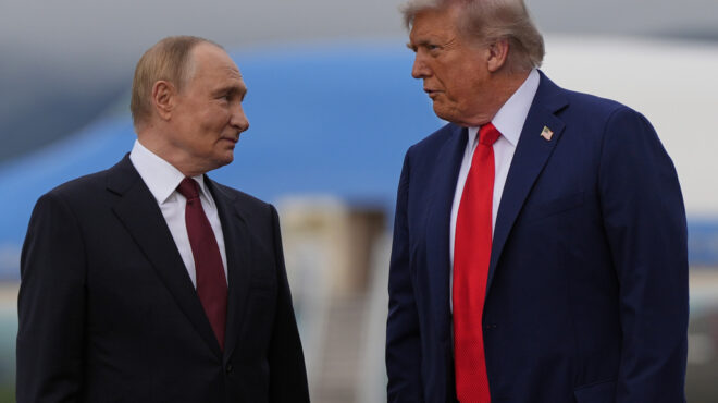 μακρά-τηλεφωνική-επικοινωνία-τραμπ-563871385