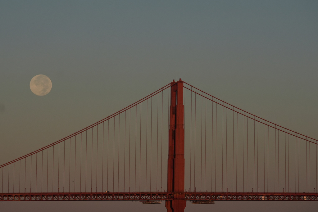 «Φεγγάρι της Συγκομιδής»: Εκθαμβωτική η πρώτη υπερπανσέληνος του 2025-5