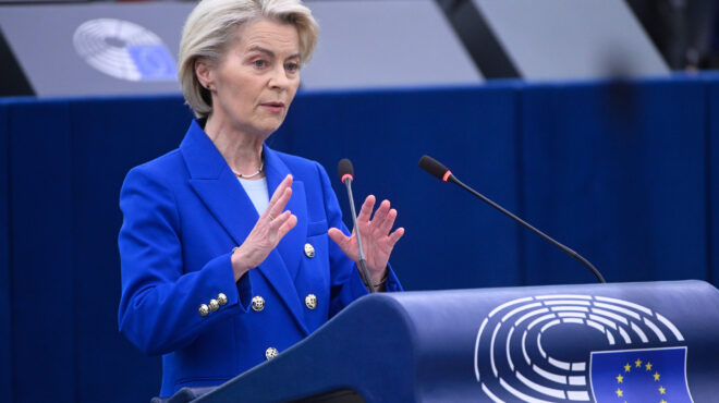 κομισιόν-ανησυχία-για-τους-νέους-ελέγ-563857912