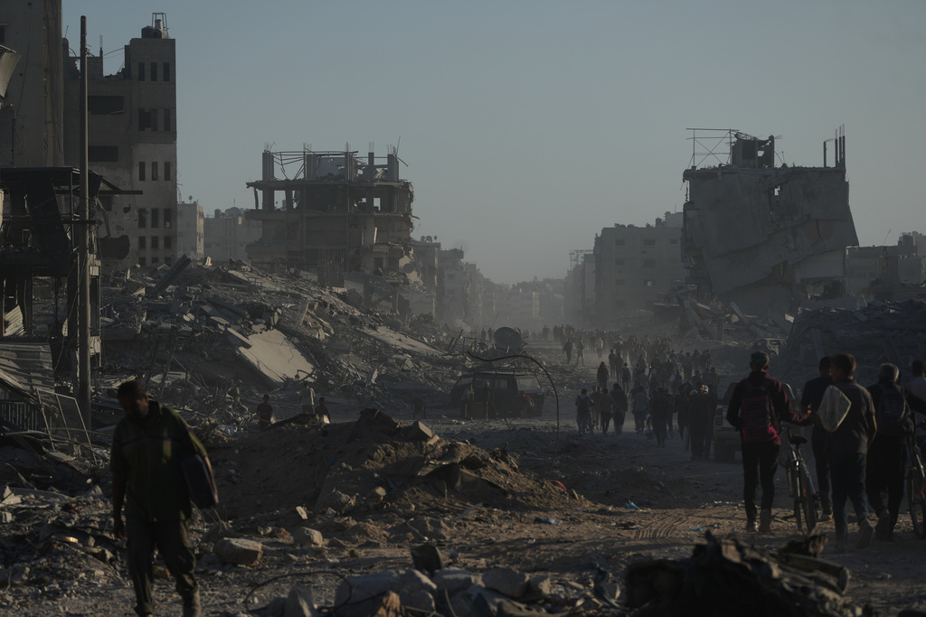 Χιλιάδες Παλαιστίνιοι επιστρέφουν στη βόρεια Γάζα – Τηρείται η εκεχειρία-2