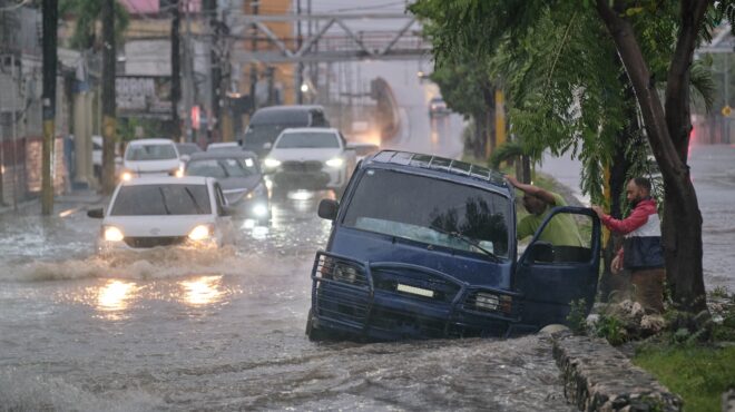 τυφώνας-melissa-πλησιάζει-την-τζαμάικα-με-αν-563889361
