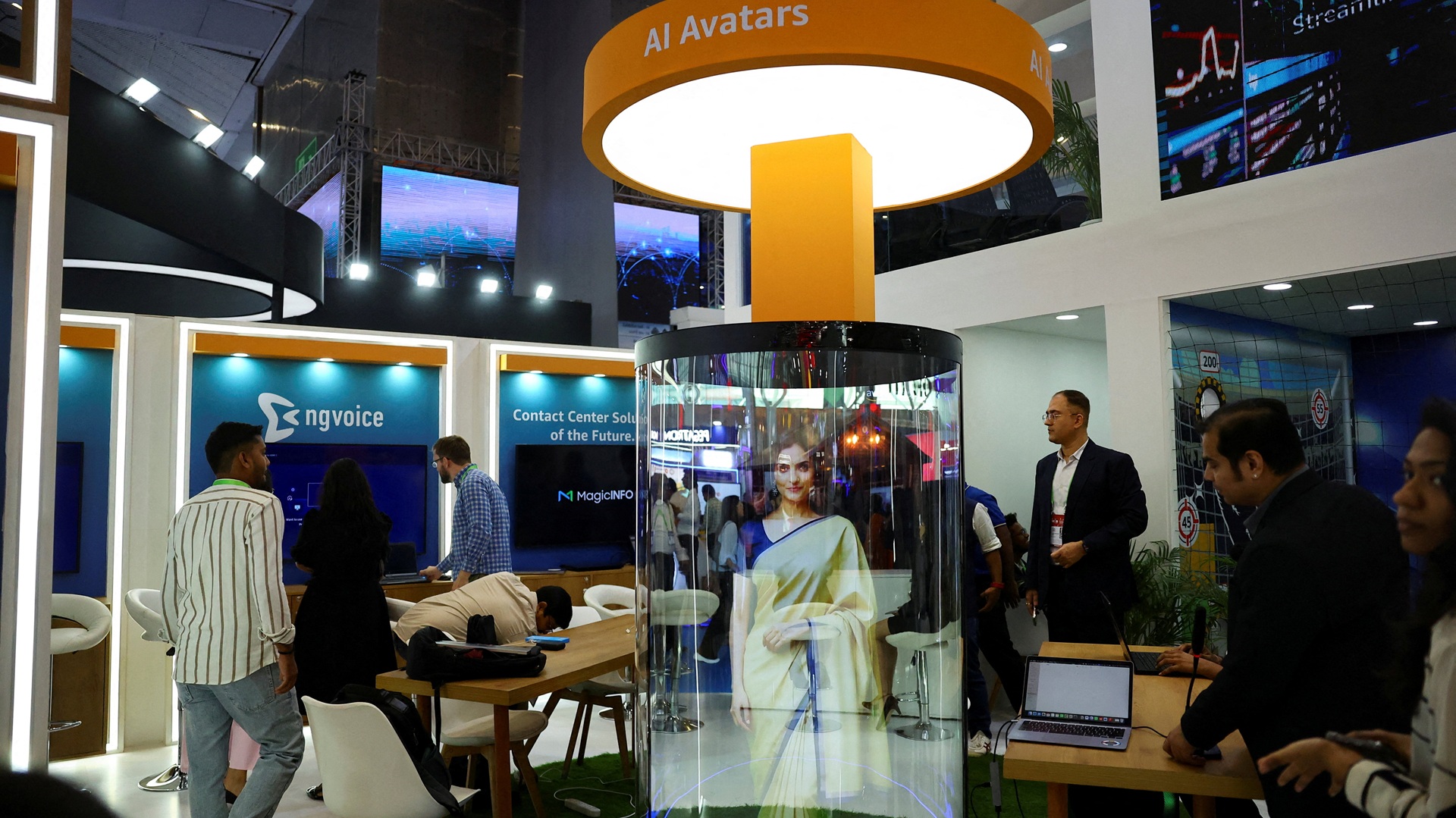 Γιατί είναι τόσο συχνά τα «μπλακ άουτ» στο διαδίκτυο;-1