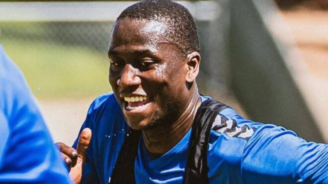 τα-ανήσυχα-πόδια-του-πίτερς-ντάουντ-563865868