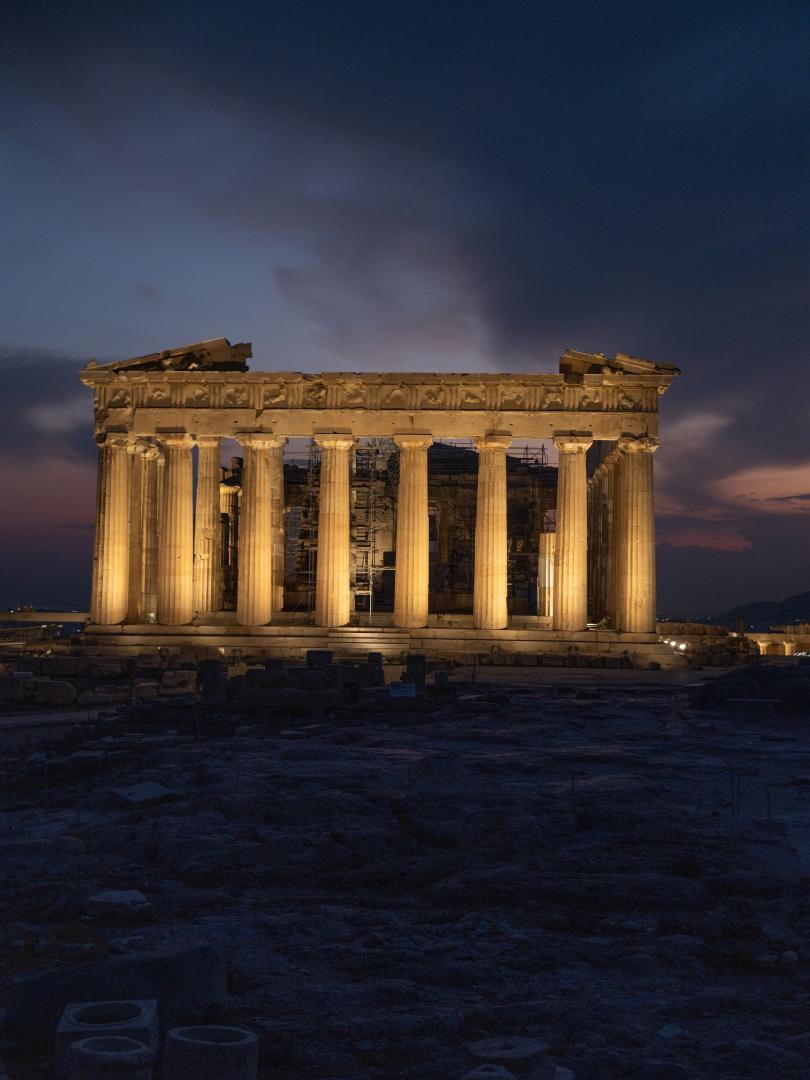 Οι σταρ «ψηφίζουν» πριβέ ξενάγηση στην Ακρόπολη-1