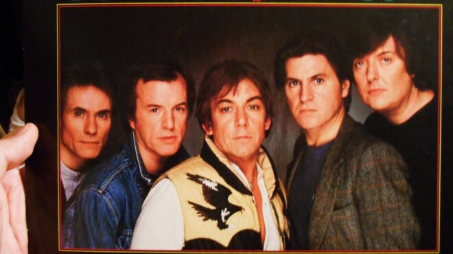 ο-γκορμπατσόφ-έλεγε-η-μουσική-του-mtv-κα-563871307