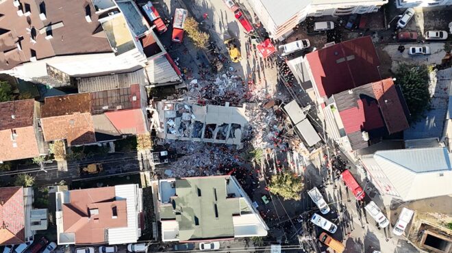 κατάρρευση-κτιρίου-στην-τουρκία-δύο-π-563891731