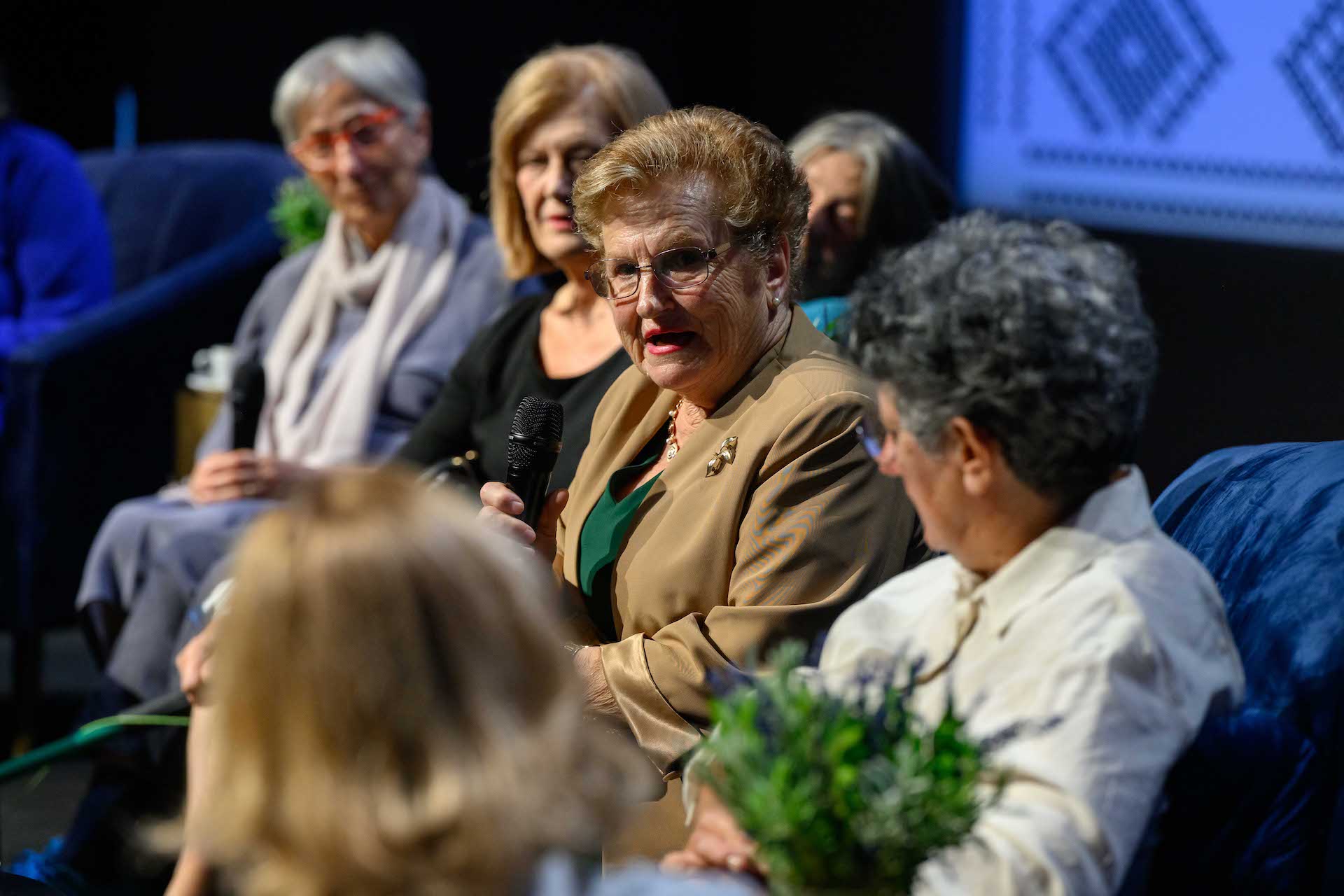 Στη μεγάλη γιορτή του Γαστρονόμου ακούσαμε τις γιαγιάδες μας – και η συγκίνηση ήταν πολλή-2