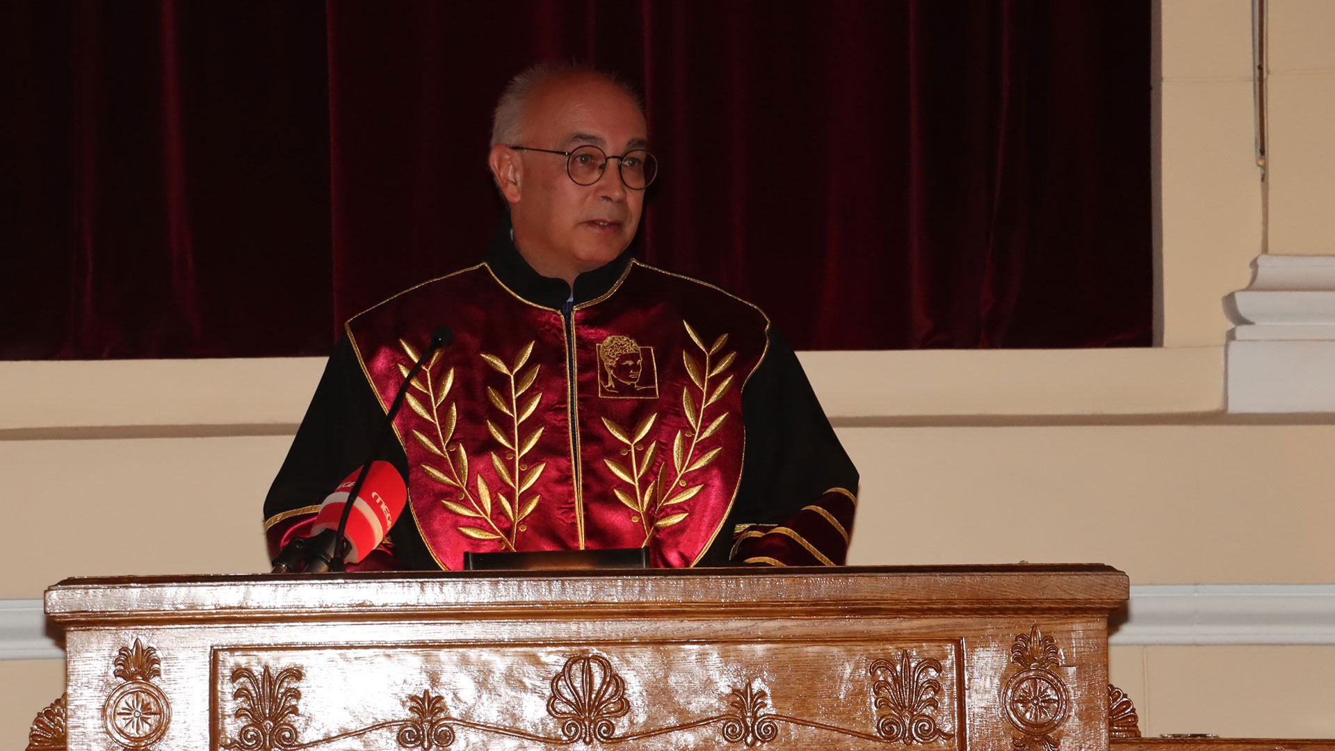 Φοιτητές απ’ όλο τον κόσμο στο πρώτο προπτυχιακό εξ ολοκλήρου στα αγγλικά-2