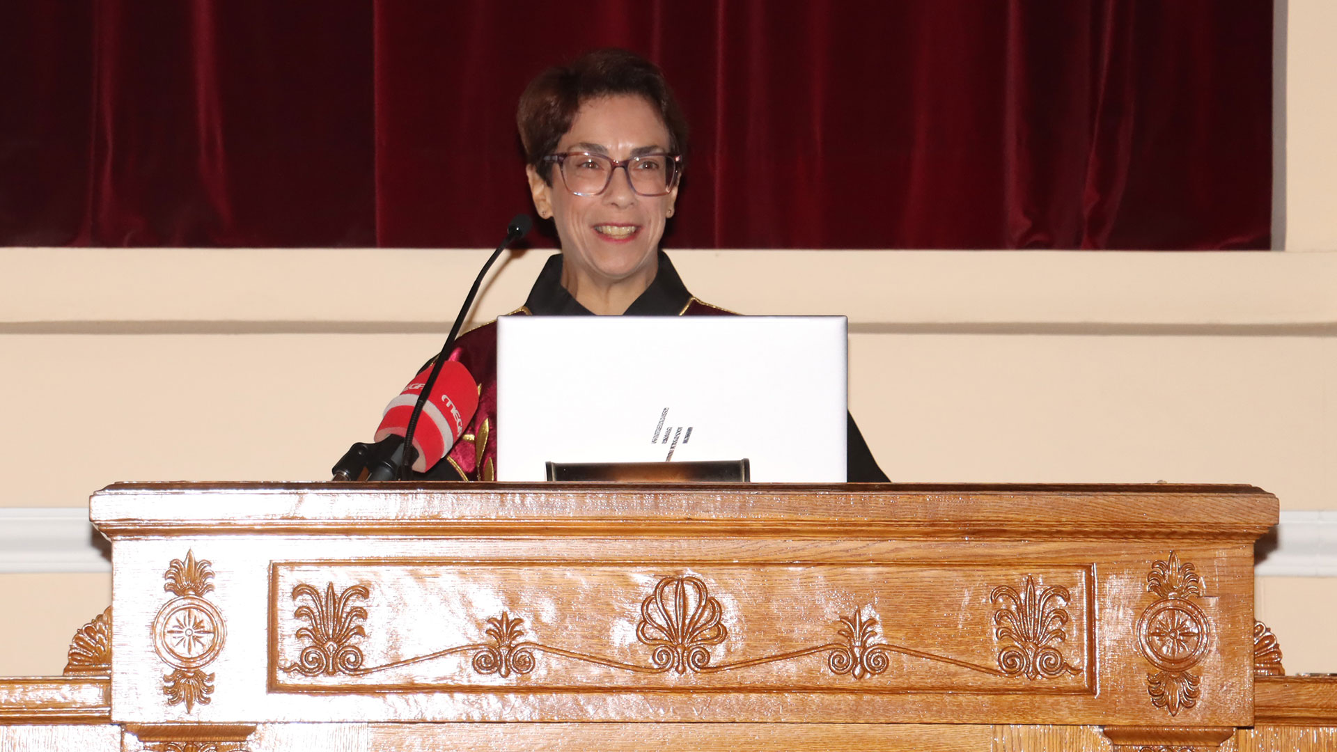 Φοιτητές απ’ όλο τον κόσμο στο πρώτο προπτυχιακό εξ ολοκλήρου στα αγγλικά-3