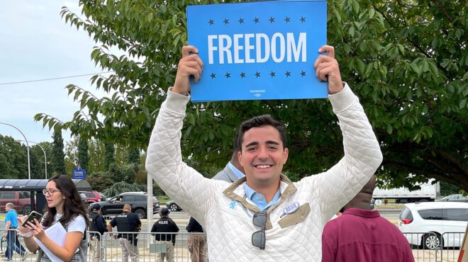 ηπα-ελληνοαμερικανός-που-αγνοείται-μ-563865925