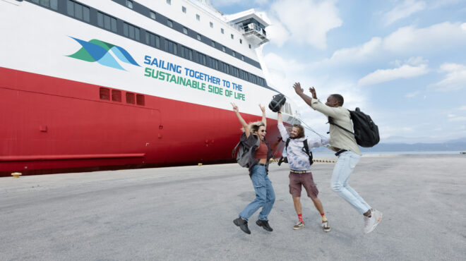 extra-30-super-october-σαλπάρουμε-για-ιταλία-με-τη-superfast-ferries-563853643