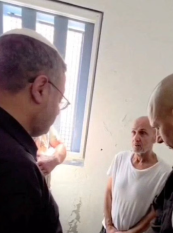 Μαρουάν Μπαργκούτι: Ποιος είναι ο βαρυποινίτης που η Χαμάς ζητά να αποφυλακιστεί-3